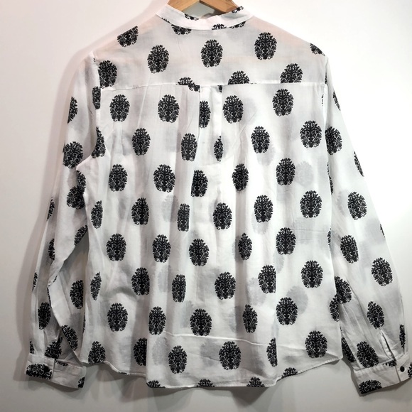 Black and white woman long sleeve shirt - Picture 2 of 5